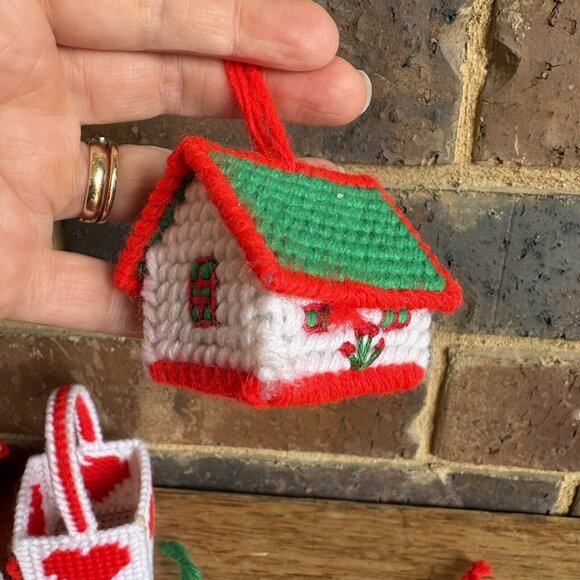 VTG Handmade Christmas Ornament Lot - Picture 7 of 16